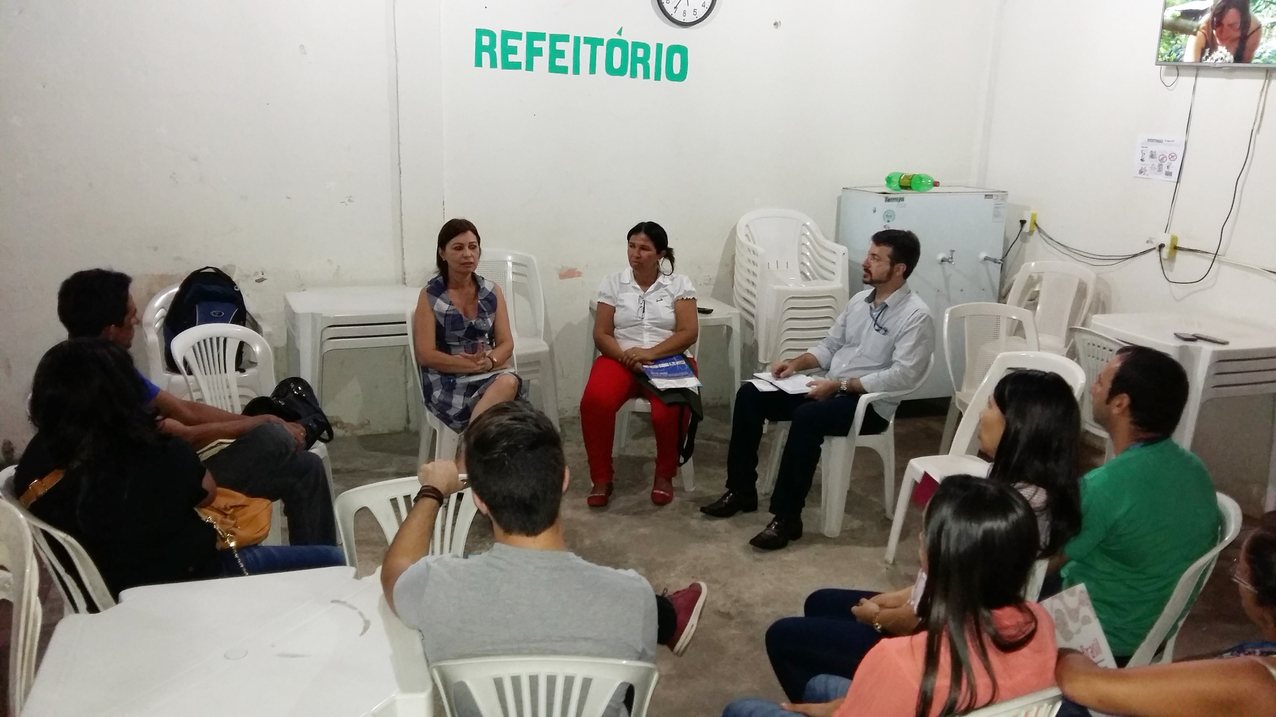Reuniao CoordenacaoAlberguePessoasSituacao de Rua (3)