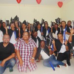 Coord. local Juarez Paz, monitora Rosilene e educandos da turma