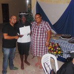 Coord. local Juarez Paz, educanda Antonia Menezes e monitora Rosilene