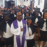 Missa Solene para os educandos