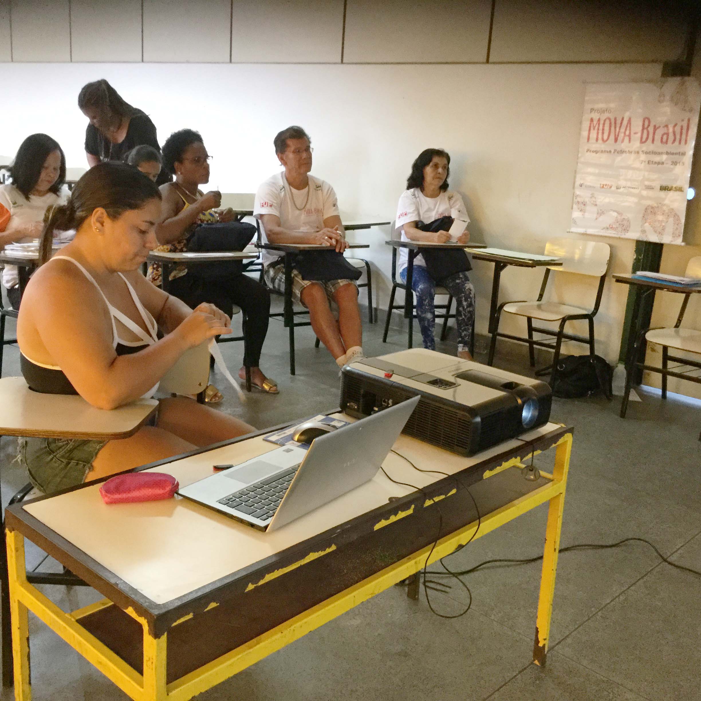 Monitoras no Seminário de Práticas (Núcleo São Fidélis).